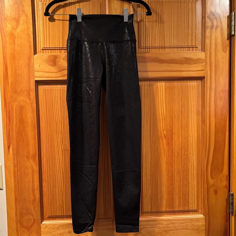 Offline by Aerie snakeskin yoga pants